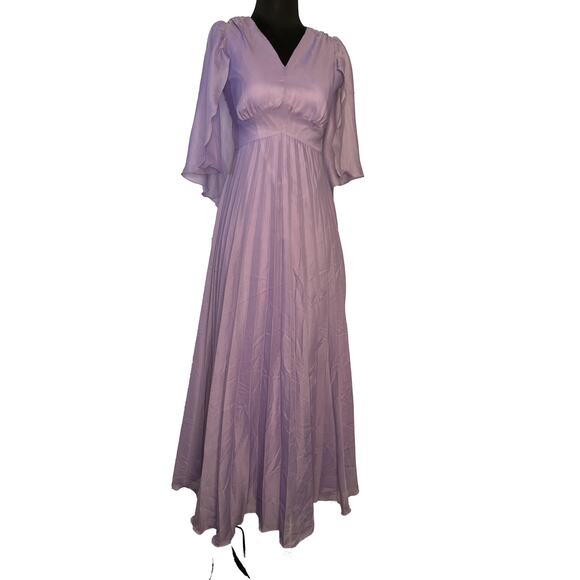 Vintage 1970s Lavender Pleated Maxi Dress with Flutter Sleeves – Size XS/S - Picture 6 of 16